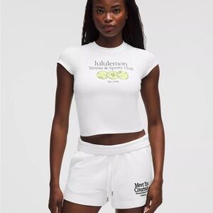 Lululemon White Graphic Baby Tee Sz M